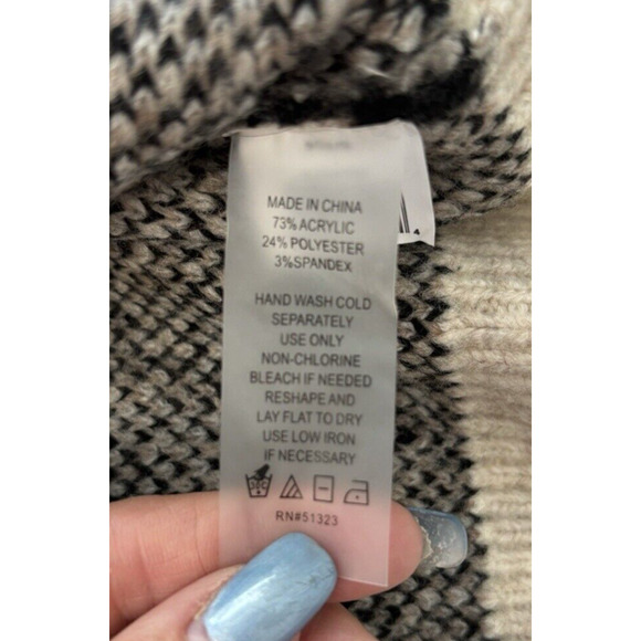 Vince Camuto Women’s Sz S Leopard Animal Print Pullover Sweater Soft Comfy - Picture 5 of 5